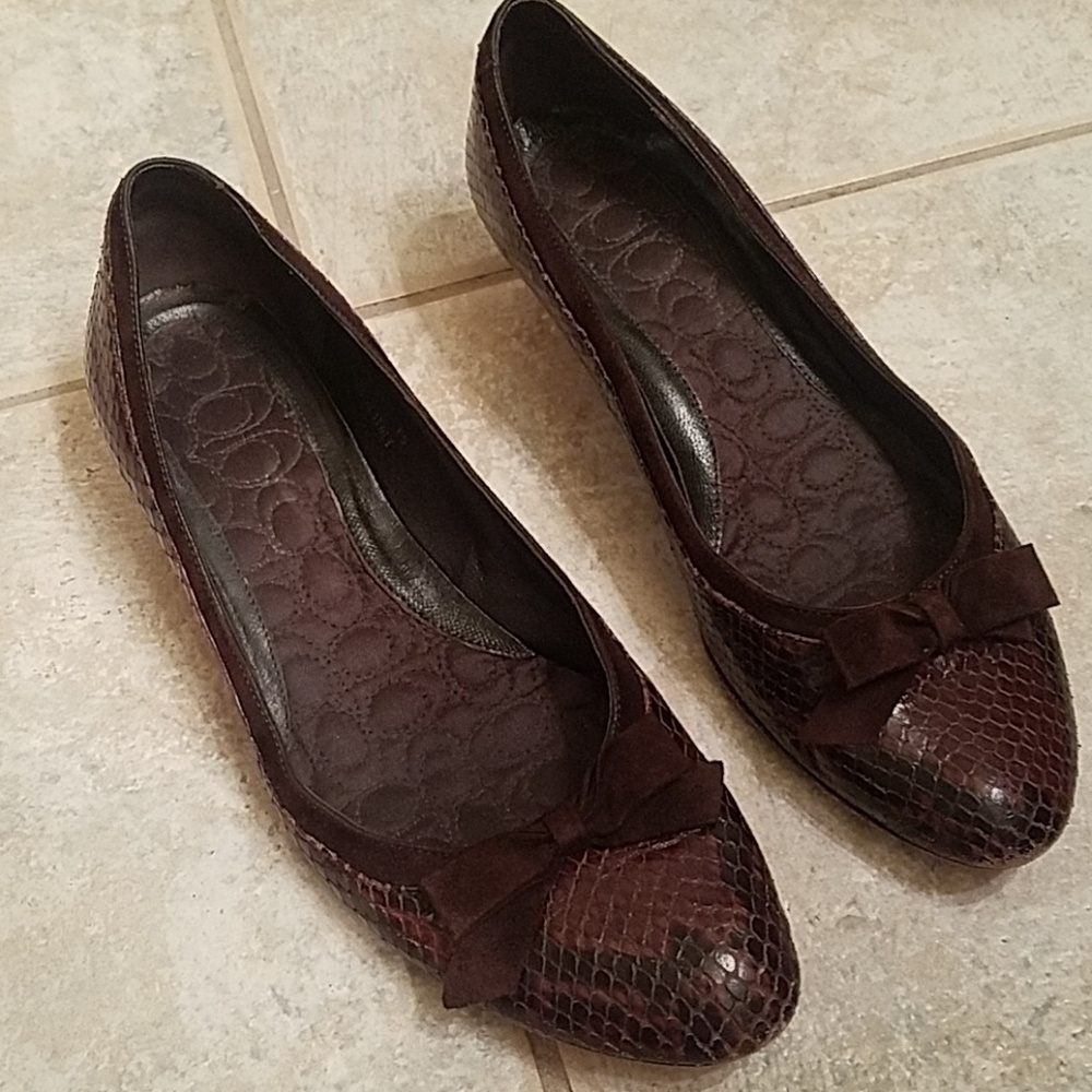 Coach Dark brown snakeskin kitten heels